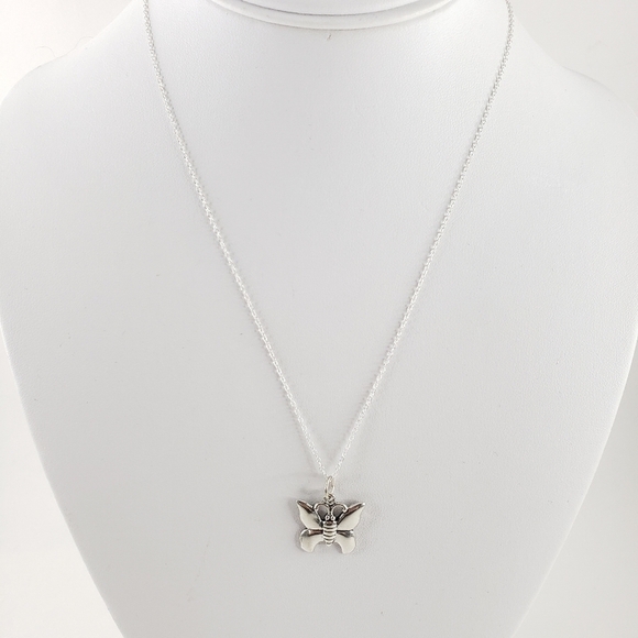 Butterfly pendant necklace in sterling silver dainty layer necklace - Picture 5 of 12